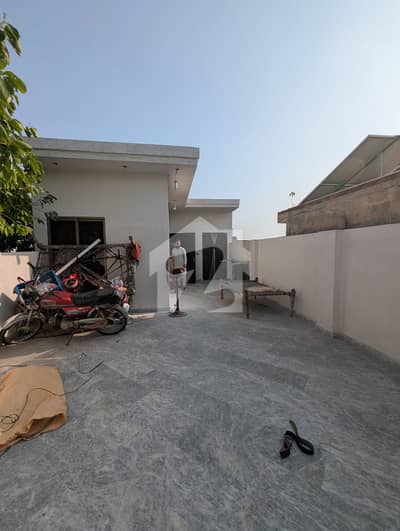 3 MARLA TRIPLE STOREY HOUSE FOR SALE IN SAROBA GARDEN HOUSING SCHEME (AVAILABLE ON BANK LOAN)