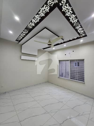 5 Marla Brand New Luxury Portion Available For Rent Prime Location In Al Kabir Town