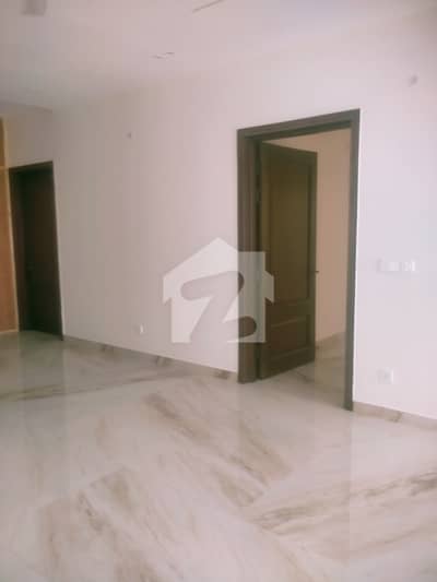 Brand New Upper Portion For Rent In Model Town Lahore