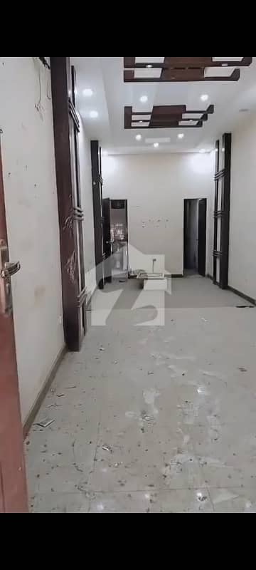 450 Sq Ft SHOP AVAILABLE FOR SALE