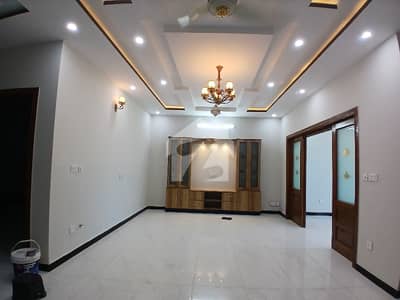 G13 35x70 Full House Available For Rent