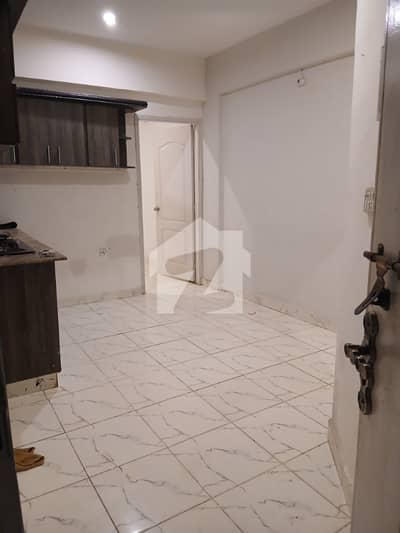 450 sqft Studio Apartment For Sale in dha phase 6
