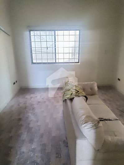Townhouse For Rent Commercial Use