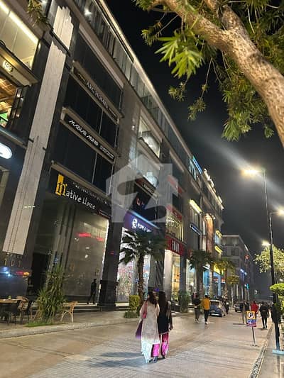 8 Marla Building For Rent