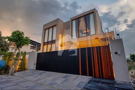 Facing Park Luxurious 1 Kanal House for Sale in DHA Prime Location Facing Park Luxurious 1 Kanal House for Sale in DHA Prime Location