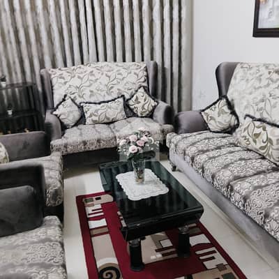 Prime Location Property For sale In Rahat Commercial Area Karachi Is Available Under Rs. 15000000 Prime Location Property For sale In Rahat Commercial Area Karachi Is Available Under Rs. 15000000