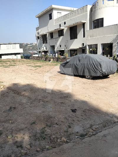 NICE LOCATION TOP HIGHTED KANAL PLOT AVAIL FOR SALE DHA PHASE 1 ISLD NICE LOCATION TOP HIGHTED KANAL PLOT AVAIL FOR SALE DHA PHASE 1 ISLD