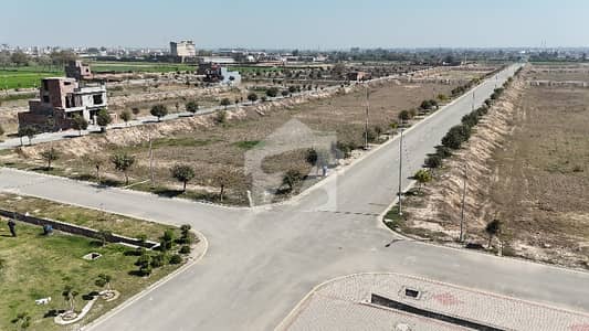 20 Marla Plot Prime Location 60 Feet Road New Lahore City B Block Fast Possession All Paid Investor Price Me Urgent Sale 20 Marla Plot Prime Location 60 Feet Road New Lahore City B Block Fast Possession All Paid Investor Price Me Urgent Sale