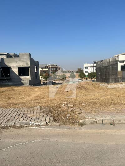 10 Marla Residential Plot for Sale in Overseas Sector, Bahria Town Phase 8