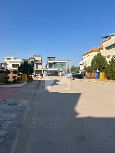 10 Marla Residential Plot for Sale in Overseas Sector, Bahria Town Phase 8