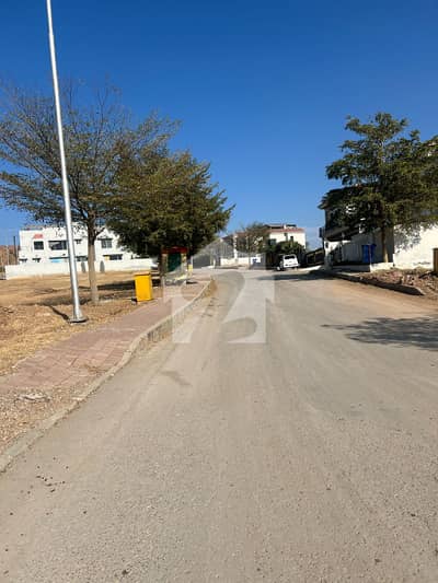 1 Kanal Plot For Sale In Bahria Hamlet, Bahria Town