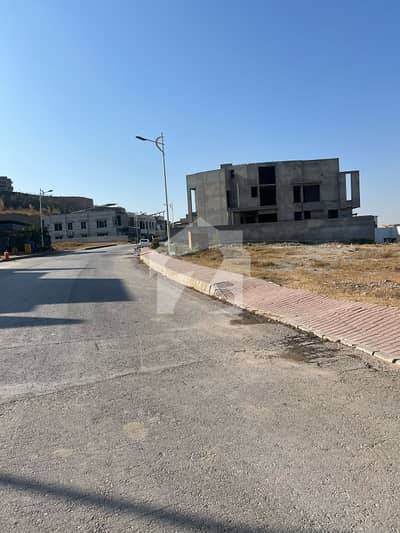 1 Kanal Plot For Sale in Overseas Sector, Bahria Town