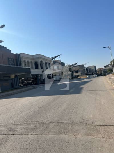 1 Kanal Plot For Sale In Overseas Sector, Bahria Town