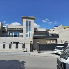 Brand New 1.5 Kanal House Available For Sale