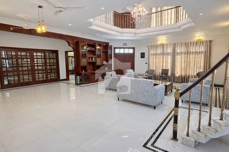 گلشنِ اقبال - بلاک 7 گلشنِ اقبال,گلشنِ اقبال ٹاؤن,کراچی میں 7 کمروں کا 2 کنال مکان 24.5 کروڑ میں برائے فروخت۔