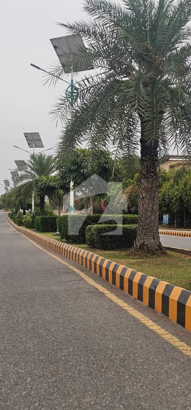 گلبرگ ریزیڈنشیا - بلاک وی گلبرگ ریزیڈنشیا,گلبرگ,اسلام آباد میں 12 مرلہ رہائشی پلاٹ 1.85 کروڑ میں برائے فروخت۔ گلبرگ ریزیڈنشیا - بلاک وی گلبرگ ریزیڈنشیا,گلبرگ,اسلام آباد میں 12 مرلہ رہائشی پلاٹ 1.85 کروڑ میں برائے فروخت۔