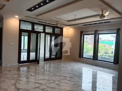 ڈی ایچ اے ڈیفینس فیز 2 ڈی ایچ اے ڈیفینس,اسلام آباد میں 3 کمروں کا 1 کنال بالائی پورشن 1.25 لاکھ میں کرایہ پر دستیاب ہے۔ ڈی ایچ اے ڈیفینس فیز 2 ڈی ایچ اے ڈیفینس,اسلام آباد میں 3 کمروں کا 1 کنال بالائی پورشن 1.25 لاکھ میں کرایہ پر دستیاب ہے۔