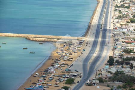 موضع کاپڑ گوادر میں 160 کنال رہائشی پلاٹ 80.0 لاکھ میں برائے فروخت۔