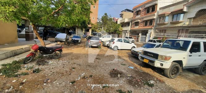 Gulshan-e-kanees fatima plot for sale