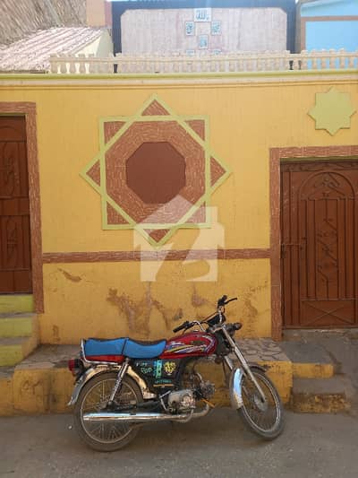 شیخ زید کالونی لاڑکانہ میں 3 کمروں کا 4 مرلہ مکان 1.3 کروڑ میں برائے فروخت۔