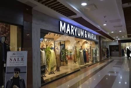 بلیو ایریا اسلام آباد میں 2 مرلہ Studio دکان 4.5 کروڑ میں برائے فروخت۔