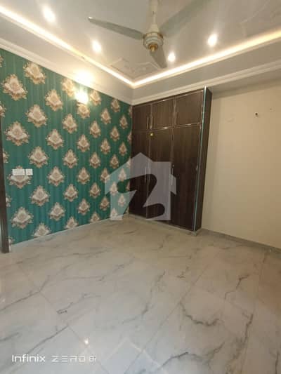 لیک سٹی میڈوز لاہور میں 4 کمروں کا 8 مرلہ مکان 3.2 کروڑ میں برائے فروخت۔