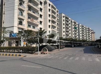 Spacious Flat Is Available For rent In Ideal Location Of Askari 11 - Sector B Apartments