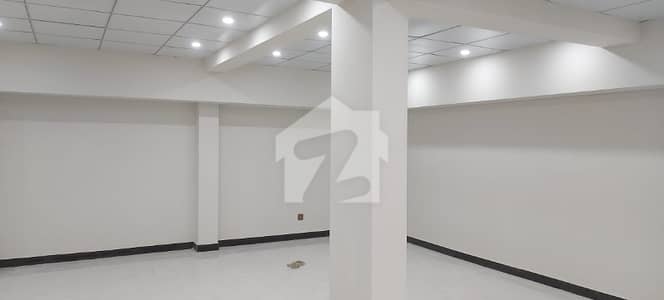 سوان گارڈن - بلاک ایچ ایکسٹینشن سوان گارڈن,اسلام آباد میں 5 مرلہ دکان 65.0 ہزار میں کرایہ پر دستیاب ہے۔