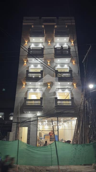 شمع روڈ لاہور میں 10 مرلہ Studio دفتر 3.0 لاکھ میں کرایہ پر دستیاب ہے۔