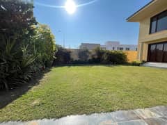 1000 YARDS UPPER PORTION 3 BEDROOM