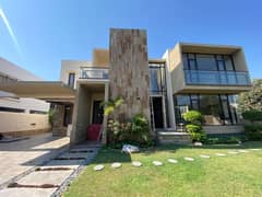 1000 YARDS LUXURY BUNGALOW FOR SALE 1000 YARDS LUXURY BUNGALOW FOR SALE