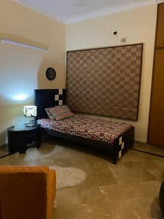 1 Bedroom Fully Furnished In Dha Phase 4 Ideal Location Near Park Market School Masjid