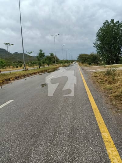 E-11/3 Corner Plot For Sale. Investor Rate