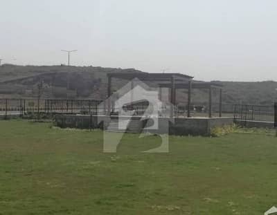 پی ای سی ایچ ایس - بلاک ایم پی ای سی ایچ ایس,اسلام آباد میں 5 مرلہ رہائشی پلاٹ 26.0 لاکھ میں برائے فروخت۔