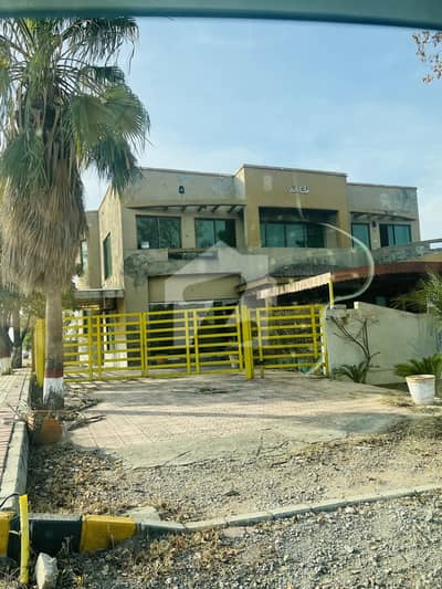 24 Marla Corner Double Road House For Sale At Reasonable Price Beautiful Location Adjacent To Mumtaz City Near To Islamabad New International Airport 24 Marla Corner Double Road House For Sale At Reasonable Price Beautiful Location Adjacent To Mumtaz City Near To Islamabad New International Airport