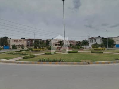5 Marla Residential Plot For Sale In Lake City Sector M8 Block B1
