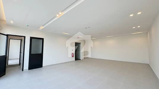 Commercial First Floor for Rent Broadway, Phase 8