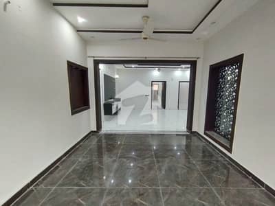 10 MARLA UPPER PORTION AVAILABLE FOR RENT I BAHRIA TOWN LAHORE