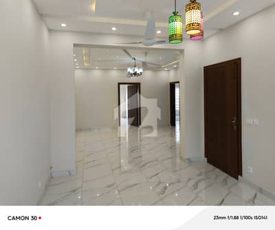 7 Marla Beautiful Brand New Double Storey House Available For Rent