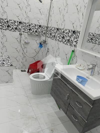 4 MARLA SINGLE STORY 2 BIG SIZE BEDROOMS 2 BATHROOM BIG KITCHEN SOLID HOUSE DIRECT OWNER