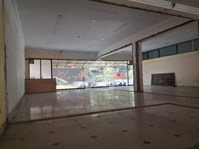 3200 Square Feet Ground Floor Commercial Available For Rent In G-10