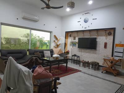 واپڈا سٹی ۔ بلاک سی واپڈا سٹی,فیصل آباد میں 3 کمروں کا 15 مرلہ مکان 4.15 کروڑ میں برائے فروخت۔ واپڈا سٹی ۔ بلاک سی واپڈا سٹی,فیصل آباد میں 3 کمروں کا 15 مرلہ مکان 4.15 کروڑ میں برائے فروخت۔