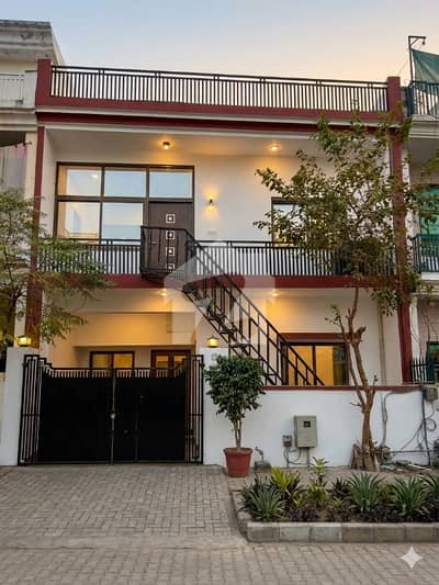 25x50 Livable Investor Price House Available for Sale