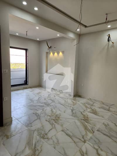 5 MARLA NEW HOUSE AVAILABLE FOR SALE