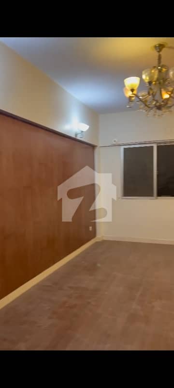 2 Bed DD Apartment North Vista For Sale