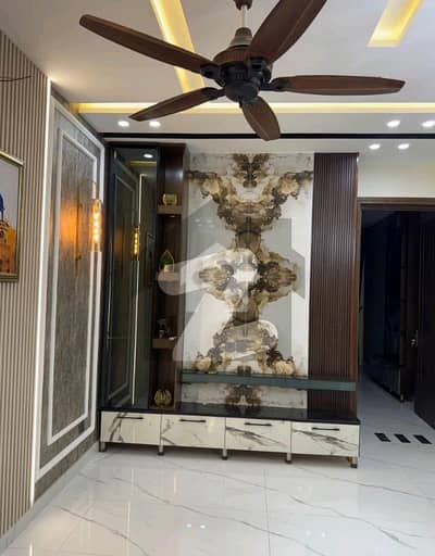 10 MARLA BRAND NEW FULL HOUSE FOR RENT IN RAFI BAHRIA TOWN LAHORE