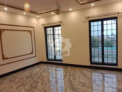 1 KANAL BRAND NEW UPPER PORTION LOWER LOCK FOR RENT IN RAFI BLOCK BAHRIA TOWN LAHORE 1 KANAL BRAND NEW UPPER PORTION LOWER LOCK FOR RENT IN RAFI BLOCK BAHRIA TOWN LAHORE