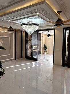 10 MARLA LIKE A BRAND NEW FULL HOUSE FOR RENT IN JASMINE BLOCK BAHRIA TOWN LAHORE