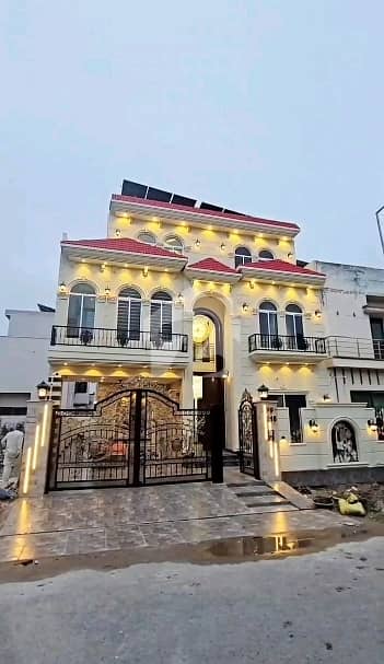 Prime Location 10 Marla House For Sale In Citi Housing Phase 3 - Block FF