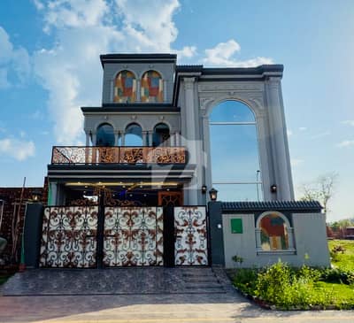 او ایل سی ۔ بلاک اے اوورسیز لو کاسٹ,بحریہ آرچرڈ فیز 2,بحریہ آرچرڈ,لاہور میں 5 کمروں کا 8 مرلہ مکان 2.8 کروڑ میں برائے فروخت۔ او ایل سی ۔ بلاک اے اوورسیز لو کاسٹ,بحریہ آرچرڈ فیز 2,بحریہ آرچرڈ,لاہور میں 5 کمروں کا 8 مرلہ مکان 2.8 کروڑ میں برائے فروخت۔